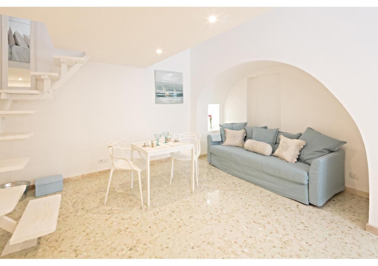 La Rosa Del Corso Apartment ฟาซาโน ภายนอก รูปภาพ