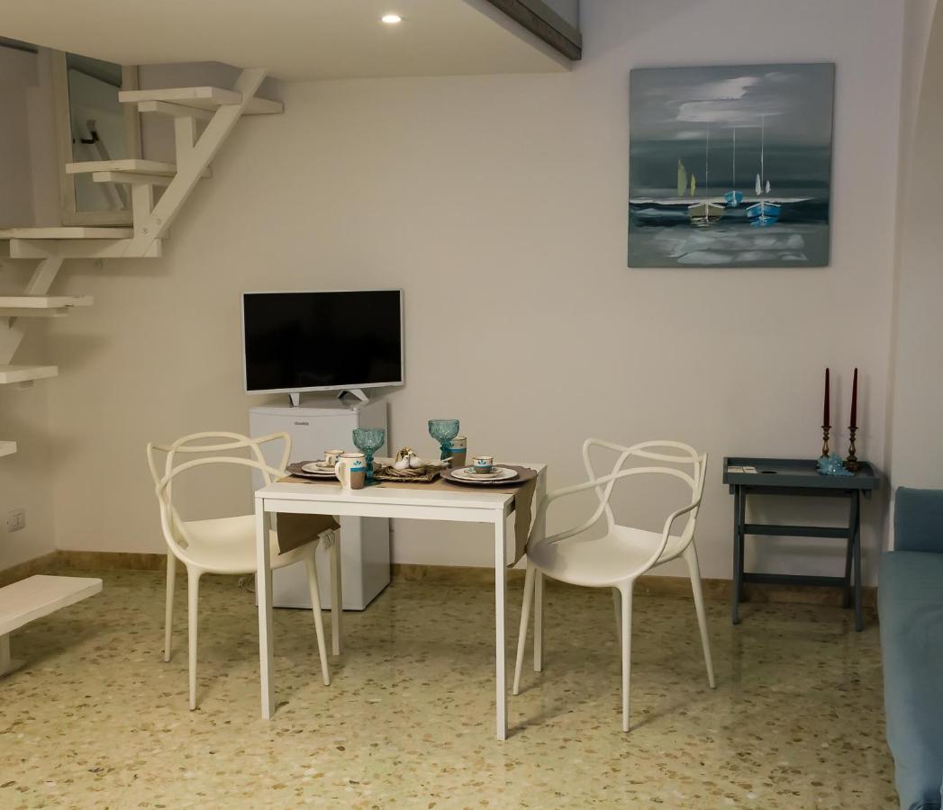 La Rosa Del Corso Apartment ฟาซาโน ภายนอก รูปภาพ